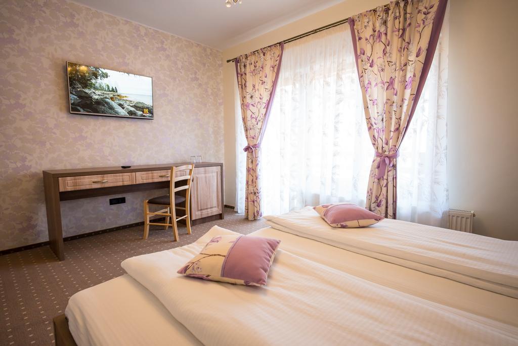 Pensiunea Royal Spa Piatra Neamţ Pokoj fotografie